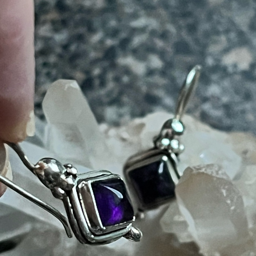 Bali Bloom – Sterling Amethyst Clip Earrings (1.25”)